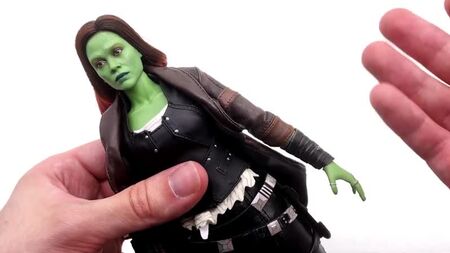 Hot Toys MMS483：《银河护卫队2》——伽莫拉 1/6比例