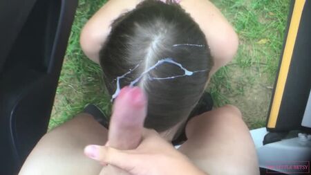 my_little_betsy 年轻的妓女搭便车，为了免费搭车而背叛男友