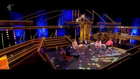 第3季第6集 1080p 喜剧演员乔·莱塞特、职业舞者奥蒂·马布塞、喜剧演员凯瑟琳·瑞安、哈里·雷德克纳普和歌手汤姆·格伦南