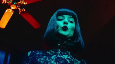 玛格特·罗比、卡塔琳娜·卡斯 - 《 Terminal》（2018）HD 1080p 有裸戏？太火辣了！在线观看