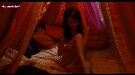 克里斯汀·哈格裸戏 @ 曼森，《我的名字叫邪恶》（2009）在线观看
