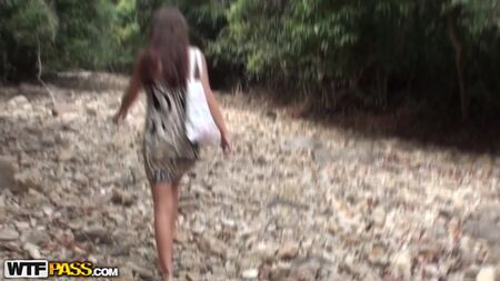 泰国度假性爱场景，比基尼女郎度假性爱[第一人称视角, 阴部, 各种性爱, 户外, 肛交, 少女, 口交, 深喉, gonzo, 高清色情片