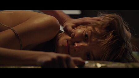 萨沙·卢斯、莱拉·阿博娃 主演《安娜》（2019）1080p 网络在线观看 / Саша Лусс, Лера Абова - Анна