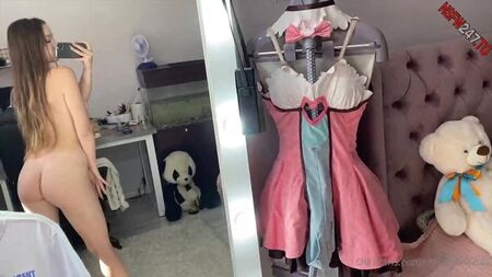 凯特·库雷在镜前展示裸体 20210417.mp4