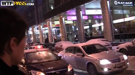 《我的搭讪女孩》：一段难忘的搭讪性爱冒险