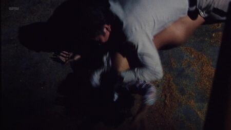 珍妮·贝尔、洛拉·法拉纳 裸戏 - 《三K党成员》（美国 1974）1080p