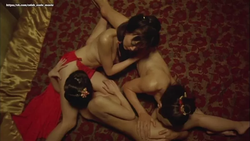 Xojayin bilan havaskor surat Xarkovdagi biseksual qizlar