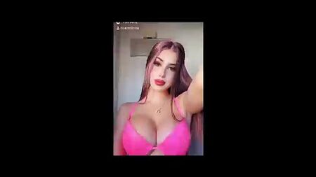 Centolain 模特、OnlyFans、BongoCam