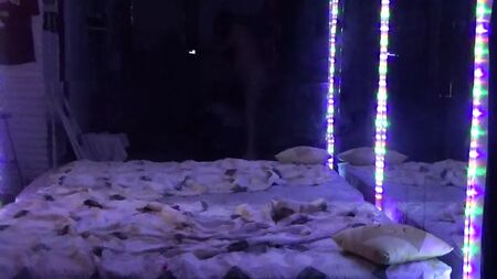 脱衣聊天摄像头