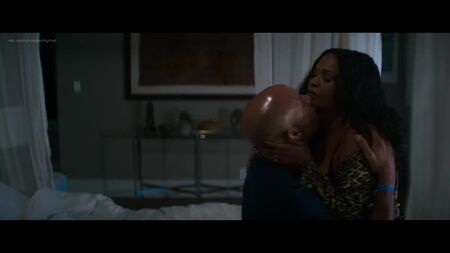 玛雅·斯托扬、妮娅·朗 - 《致命情缘》（2020）HD 1080p 有裸露？性感！观看 / 玛雅·斯托扬、妮娅·朗、凯特·J·史密斯 - 《致命情缘》
