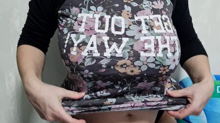 巨乳下垂